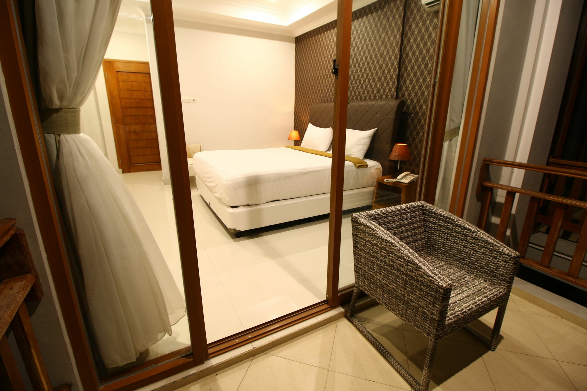 Wahyu Dana Hotel Pabean Buleleng Zewnętrze zdjęcie