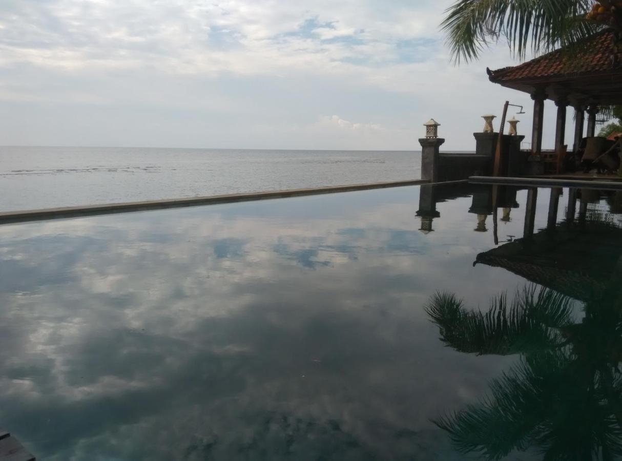 Wahyu Dana Hotel Pabean Buleleng Zewnętrze zdjęcie